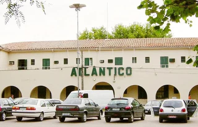 Hotel Atlântico Praia, hospedagem no Cassino
